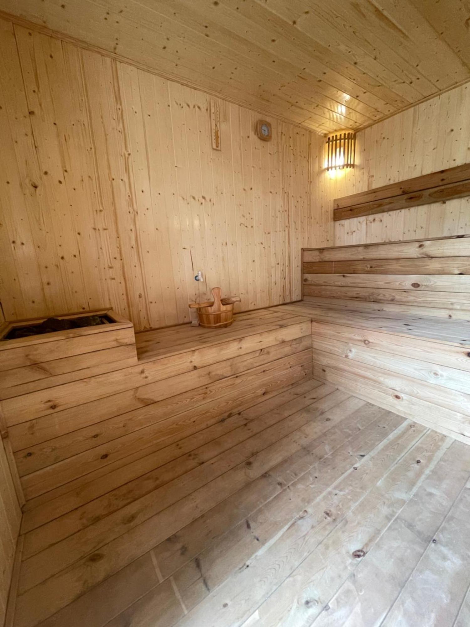 Rafikis Retreat Vandrerhjem Derm Tkov Village Eksteriør bilde